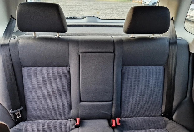 Volkswagen Polo cena 9800 przebieg: 216000, rok produkcji 2001 z Pyzdry małe 232